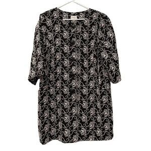 ECI New York Women’s Coat Swing Car Black White Floral Embroidered Plus Size 22W